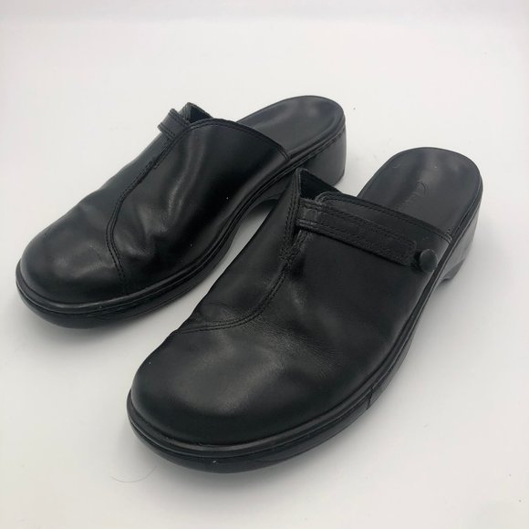 clarks mens leather mules